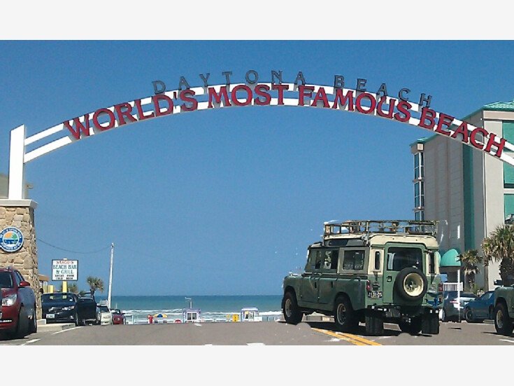 Thumbnail Photo undefined for 1965 Land Rover Series II
